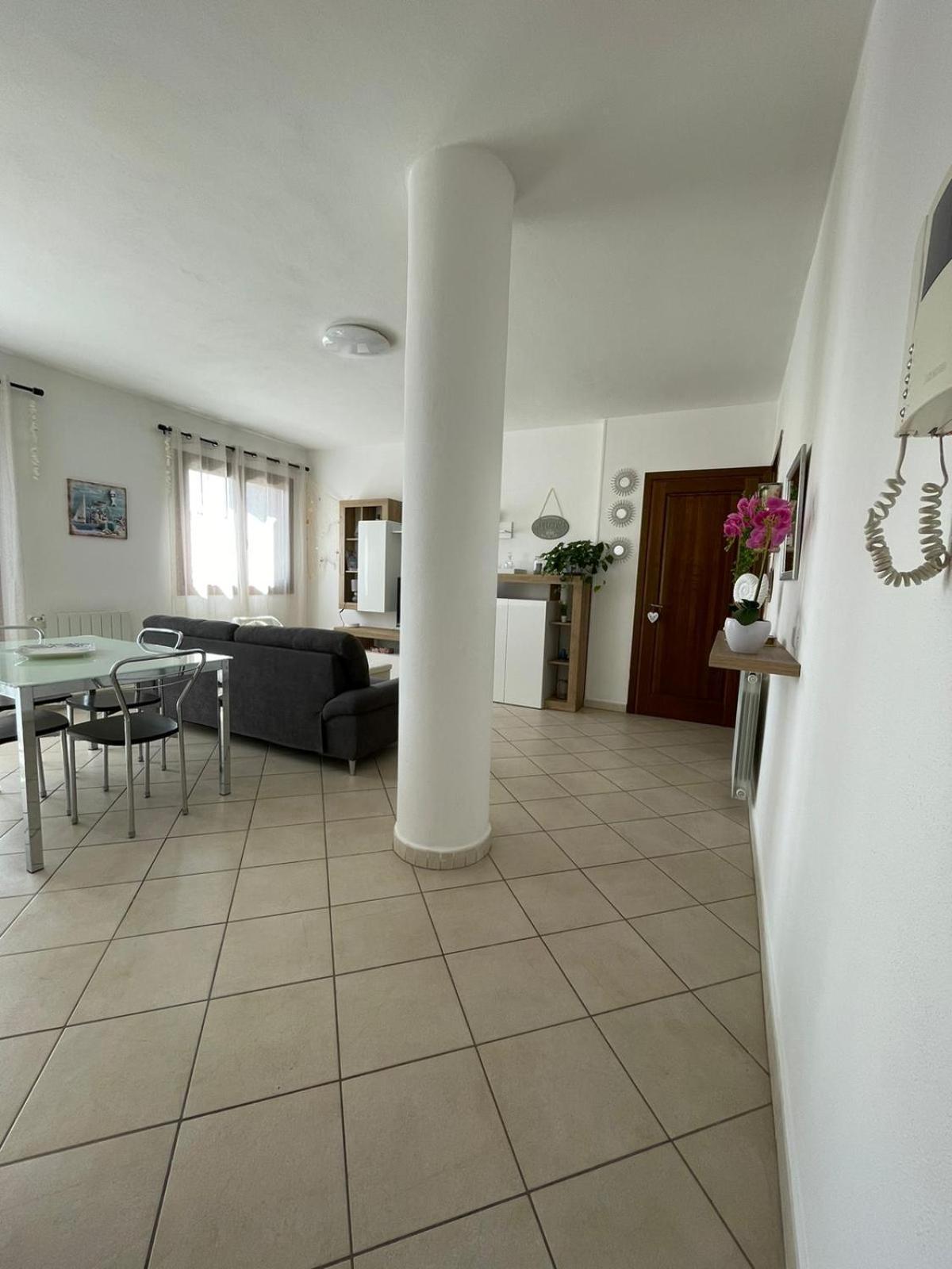 Appartamento Da Wanna Olbia Bagian luar foto