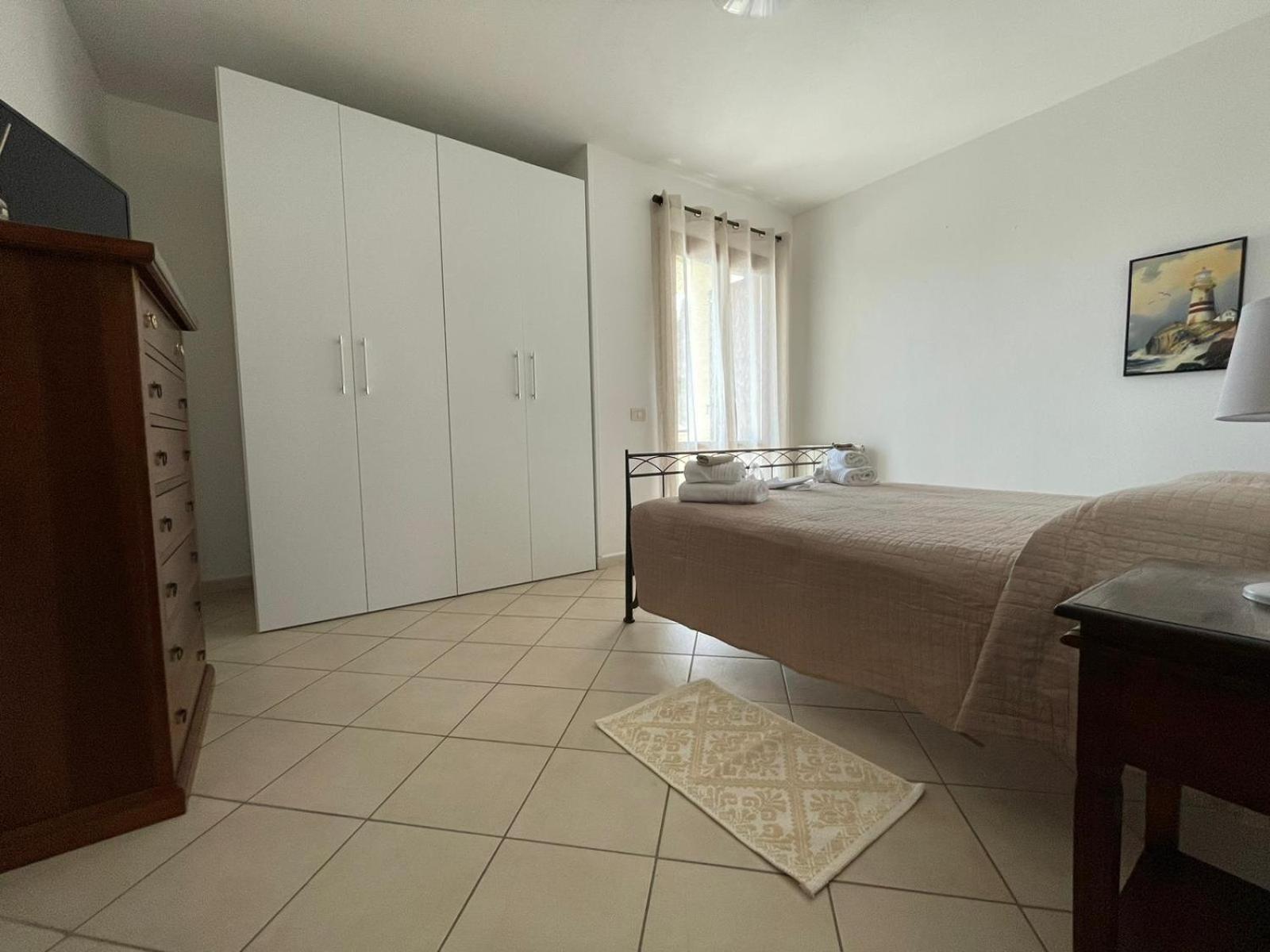 Appartamento Da Wanna Olbia Bagian luar foto