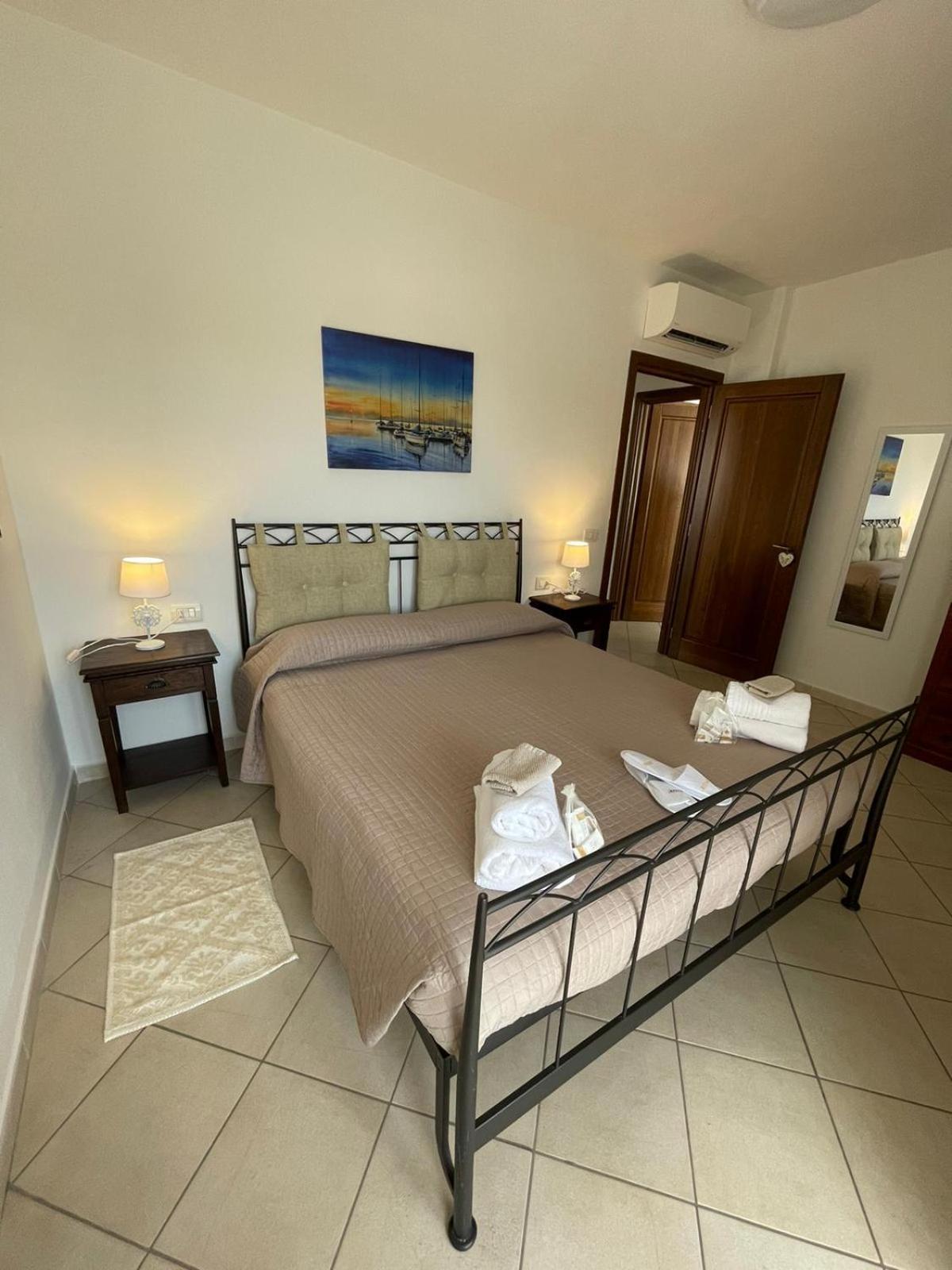 Appartamento Da Wanna Olbia Bagian luar foto