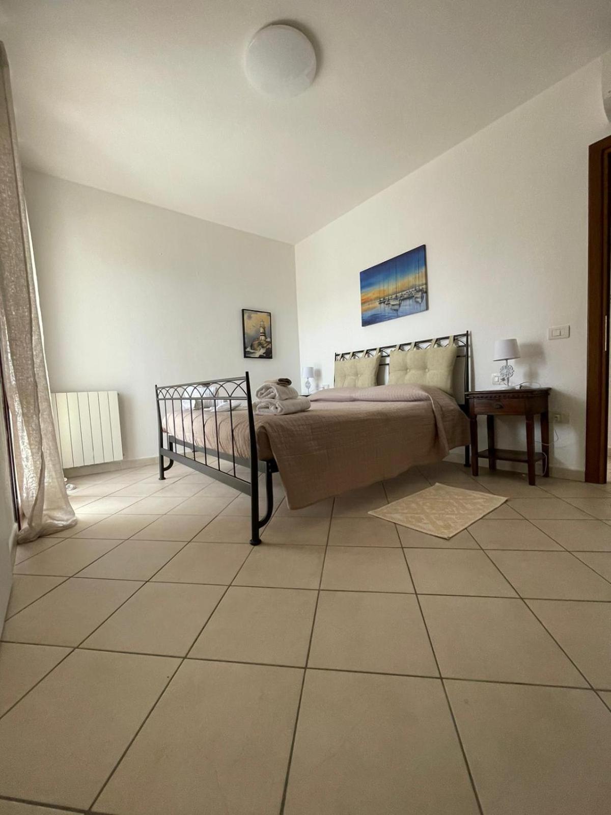 Appartamento Da Wanna Olbia Bagian luar foto