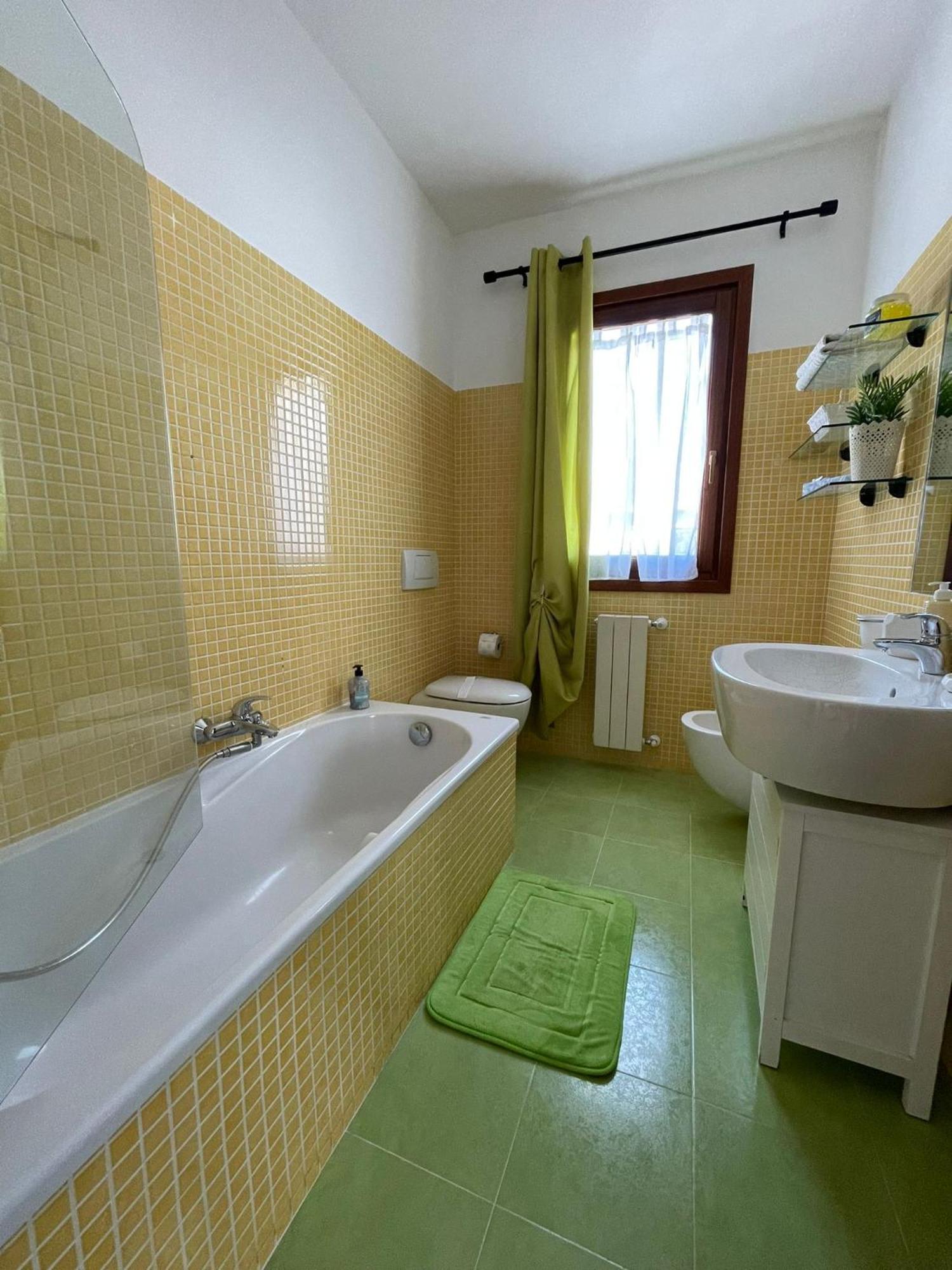 Appartamento Da Wanna Olbia Bagian luar foto